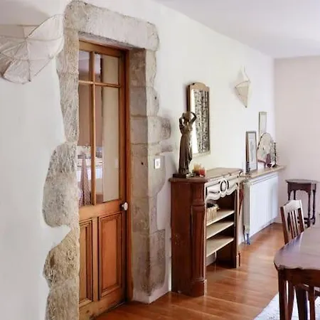 Apartment La Bergerie A Cratoule, Domaine Les Musarts *